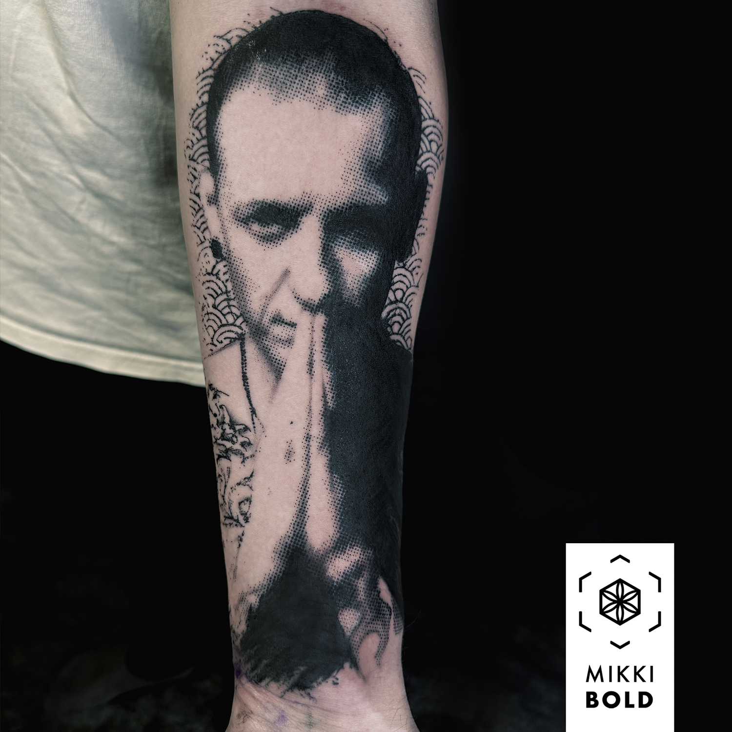 Tatouage par Mikki Bold — 01